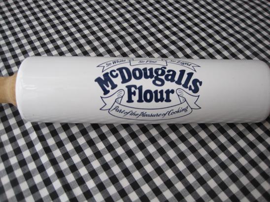画像: イギリスアンティーク*ローリングピン『Mc Dougalls Flour』