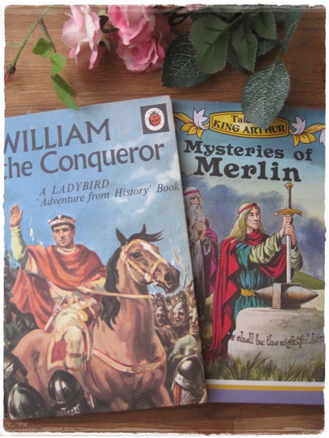 画像1: 絵本Lady Bird：WILLIAM THE Conqueror / Mysteries Of Merlin　2冊セット