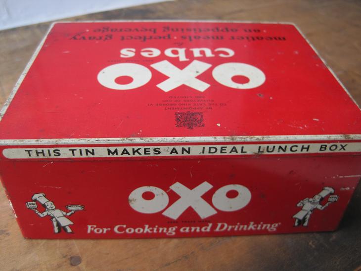 画像: イギリスアンティーク*OXO cubes 缶　スプーン付き