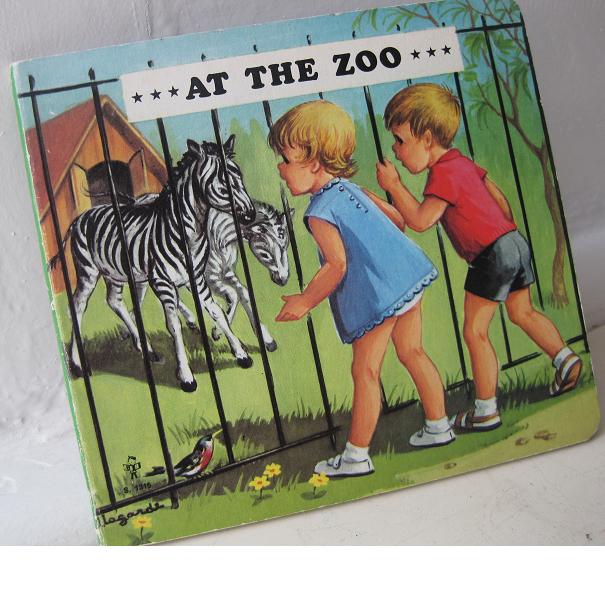 画像1: ヴィンテージ絵本「AT THE ZOO」