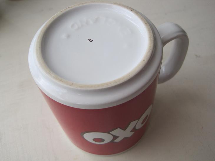 画像: イギリスアンティーク*OXO マグカップ（レッド）